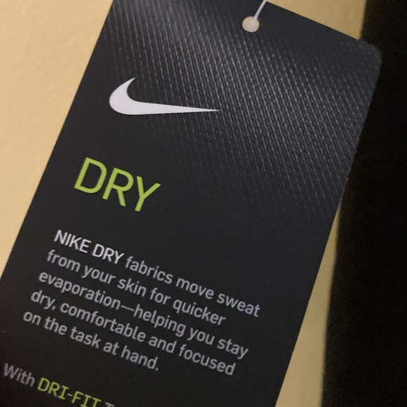 NWT Nike Dri Fit Leggings - Picture 4 of 12